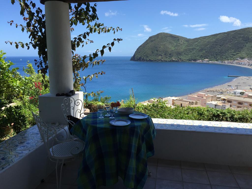Villa Vista Mare Mela Липари Экстерьер фото