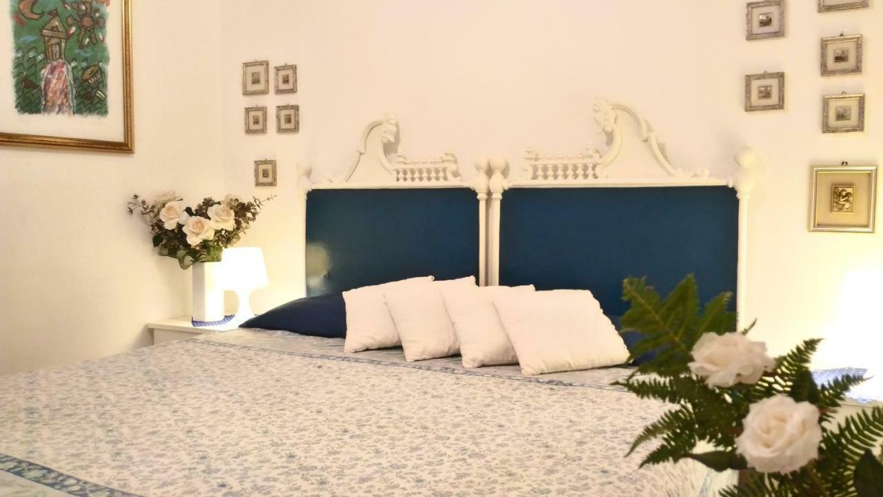 Villa Vista Mare Mela Липари Экстерьер фото