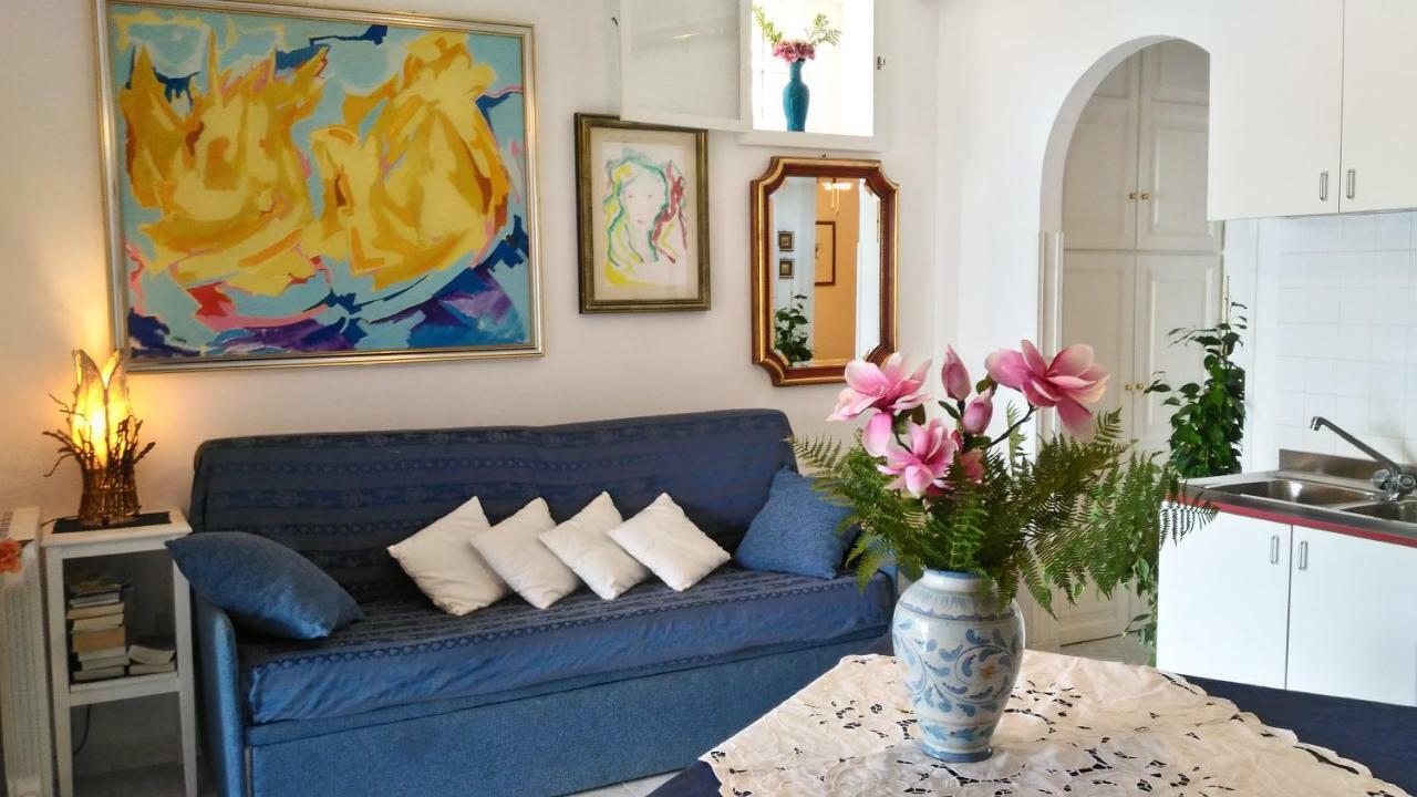 Villa Vista Mare Mela Липари Экстерьер фото